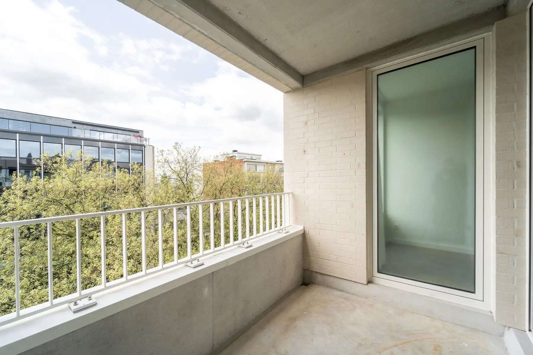 Nieuwbouwappartement met terras op toplocatie foto 3