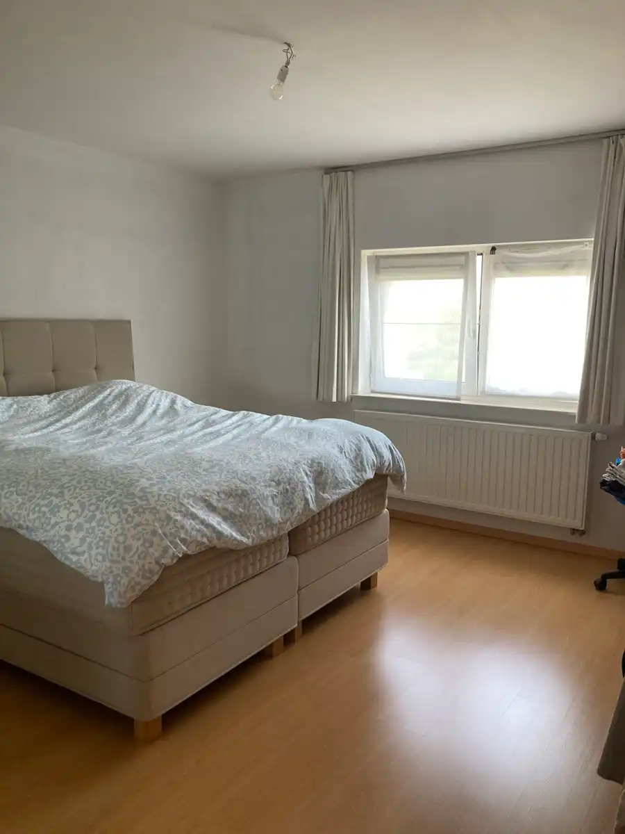 Moderne gezinswoning in rustige buurt te Lochristi foto 13