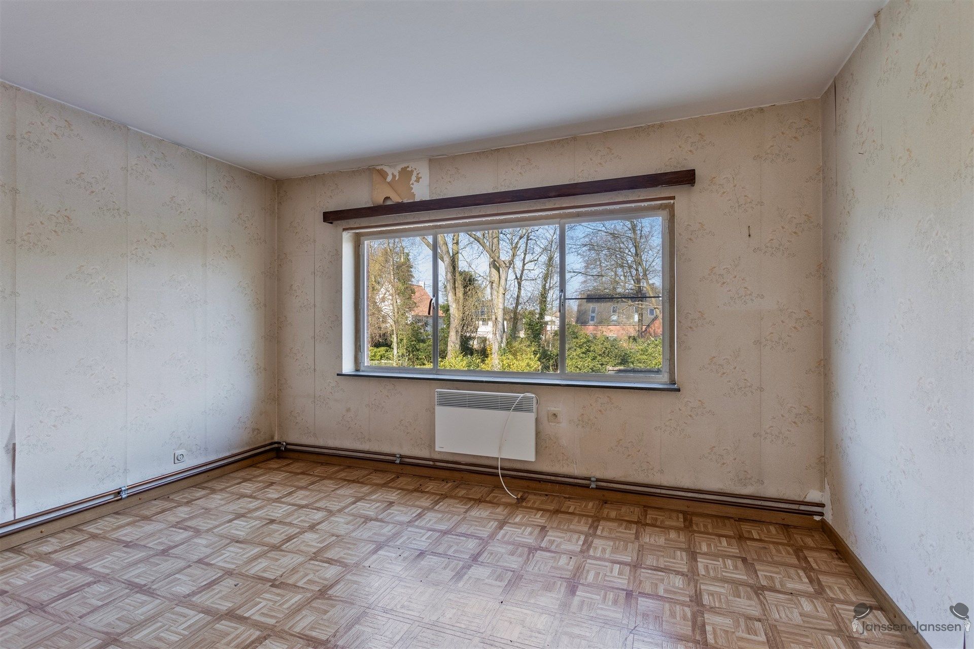 Karaktervolle woning met veel potentieel in het groene Sterrebos!  foto 19