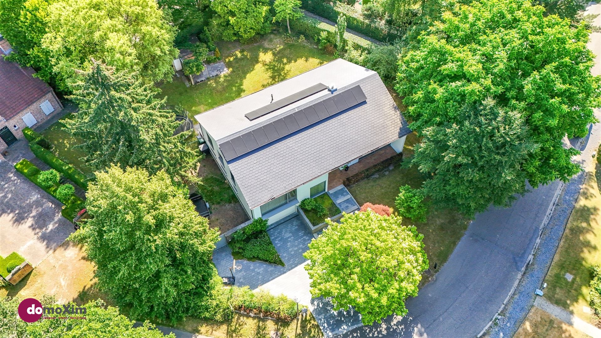 Volledig gerenoveerde instapklare gezinswoning in de Lievekensbossen foto 60