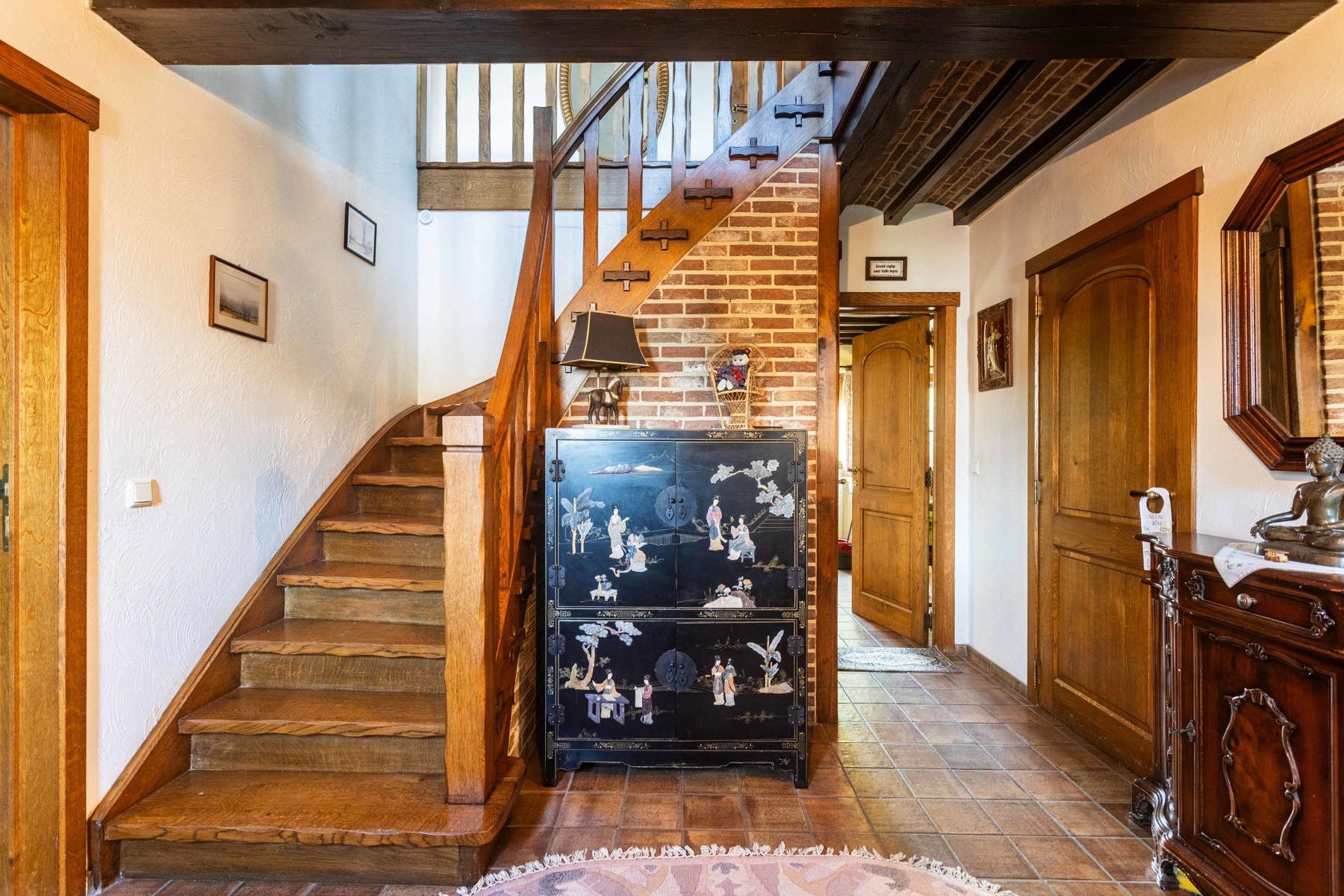 Ruime open bebouwing op rustige locatie foto 5