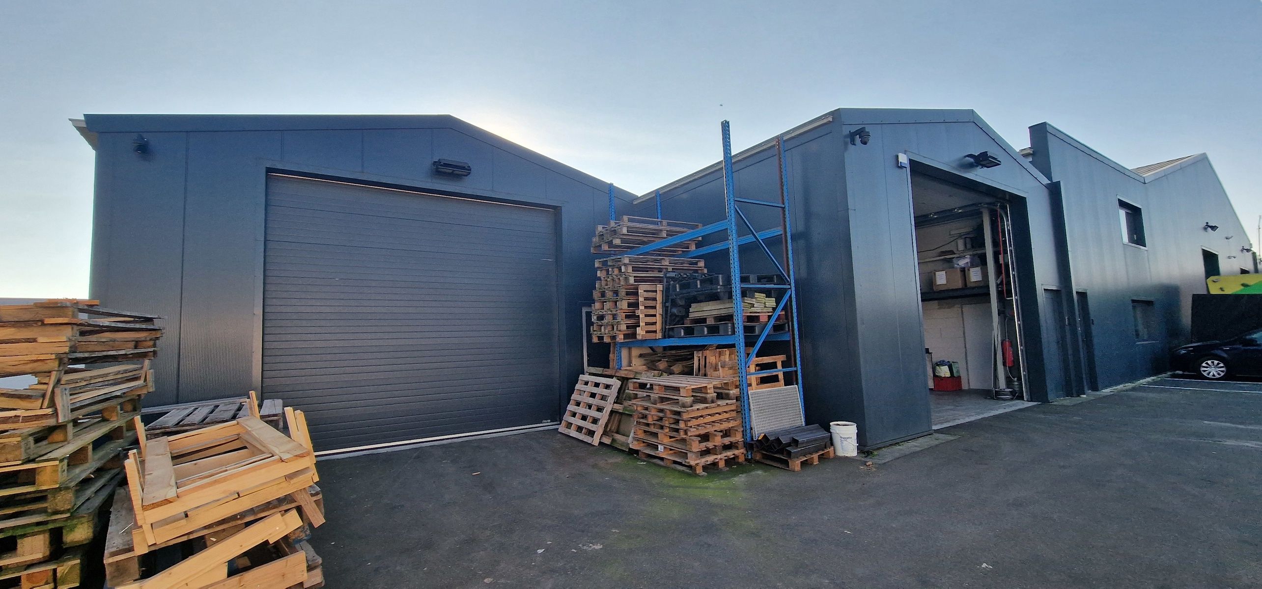 Nieuwbouw KMO unit met kantoor en sociale ruimte foto 55