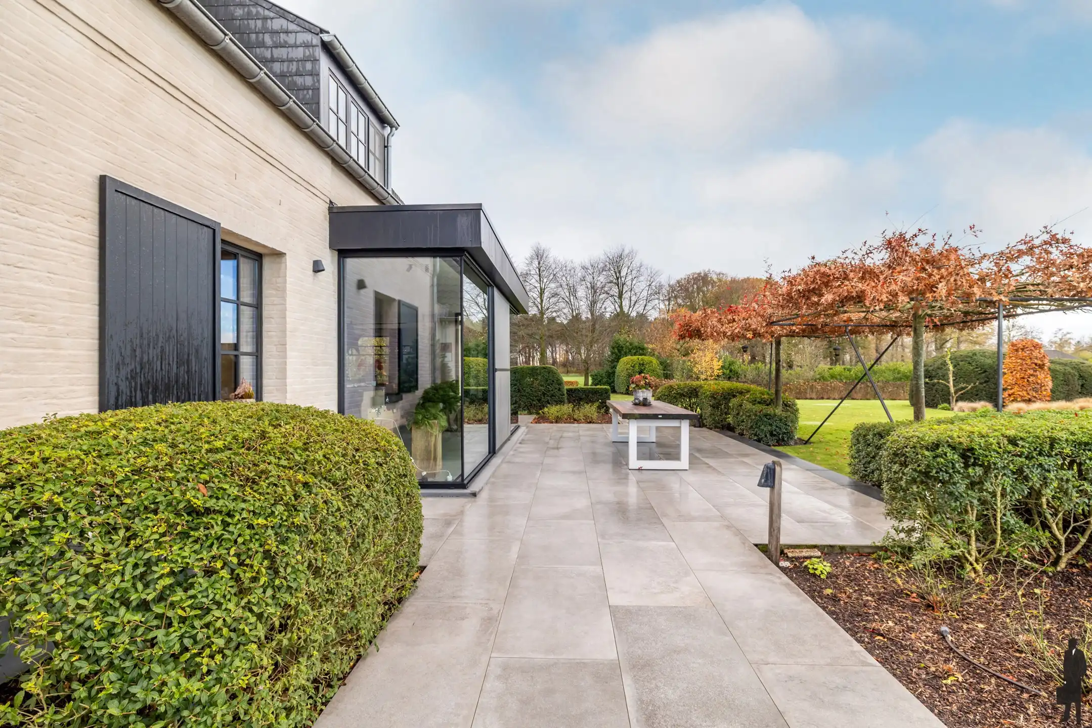 Instapklare villa temidden van uitgestrekte weilanden en landerijen!  foto 33