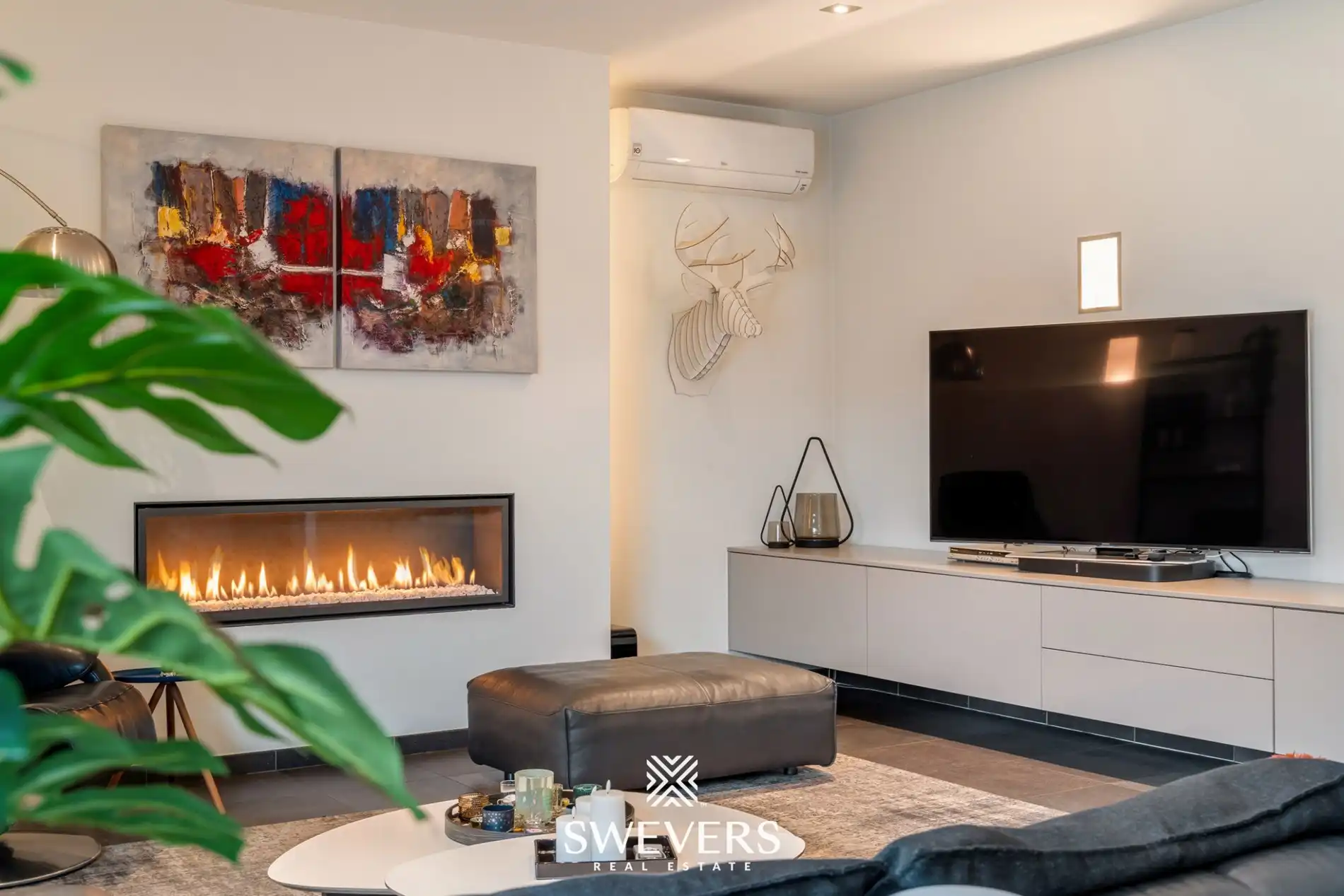 Werken, wonen en genieten in luxevilla met zwembad, poolhouse en magazijn in Koersel foto 5