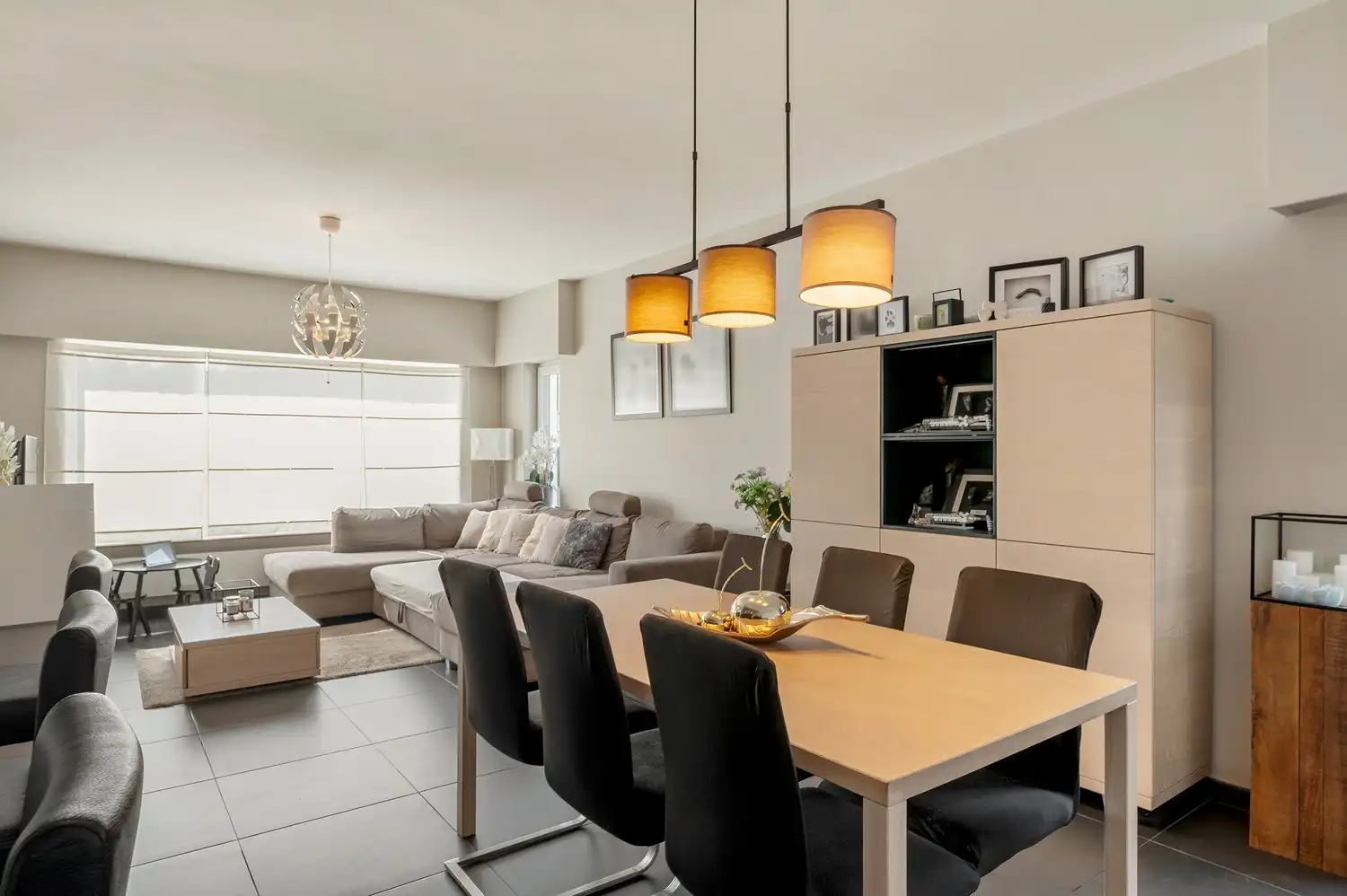 Ruime, degelijke gezinswoning met magazijn op een perceel van 930 m². foto 11