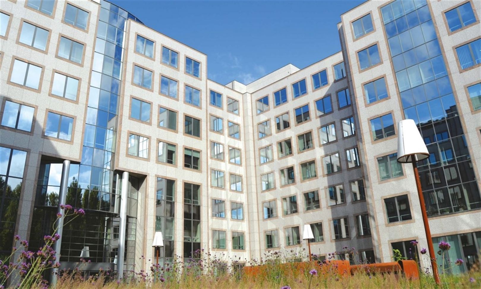 ALMA COURT: vanaf 225m² foto 2