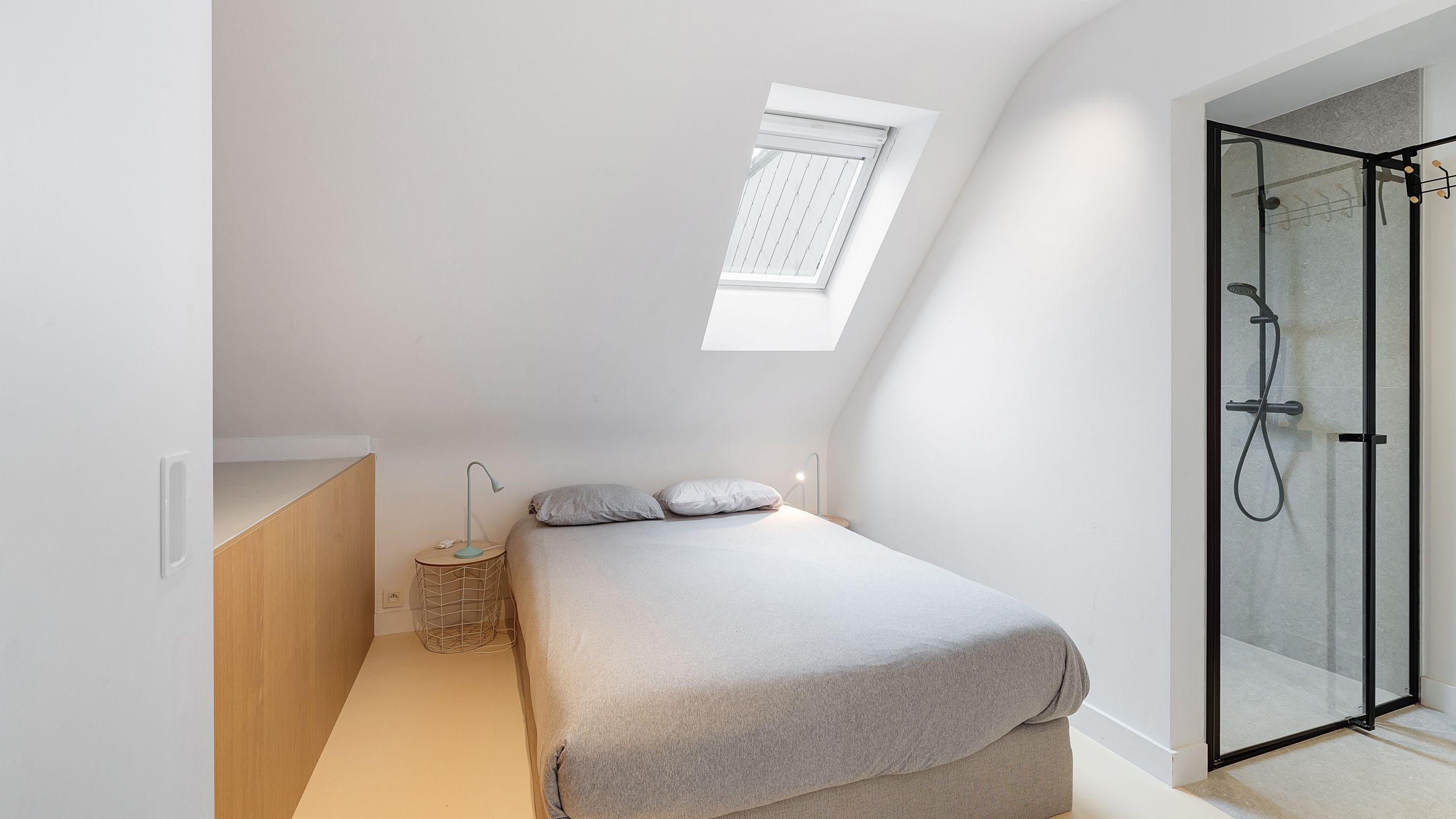 Instapklaar duplexappartement met 3 slaapkamers en terrassen foto 27
