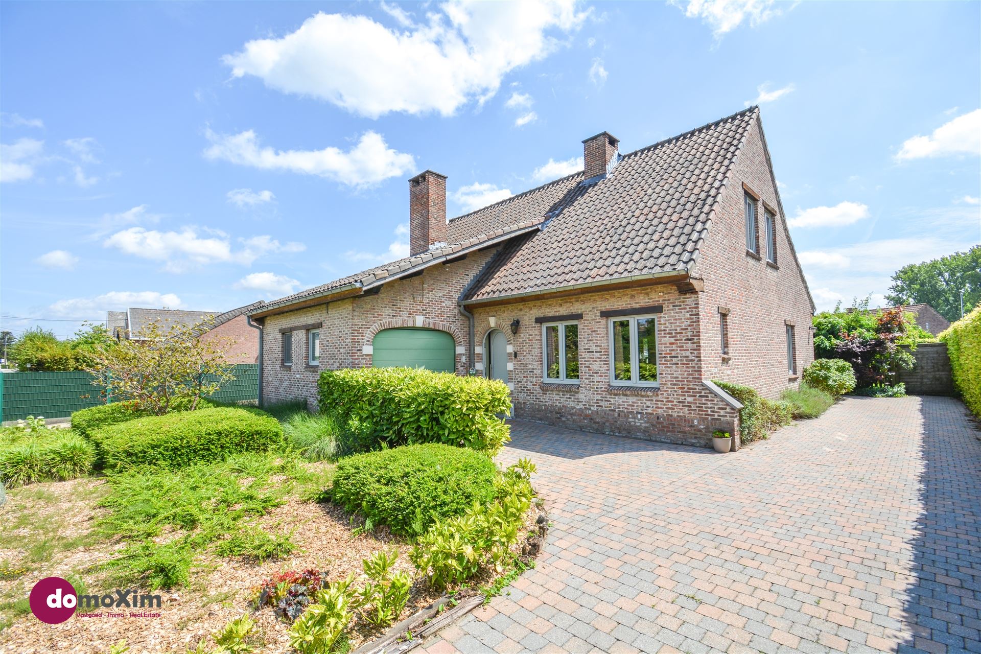 Karaktervolle woning met 3 slaapkamers in Boortmeerbeek foto {{pictureIndex}}
