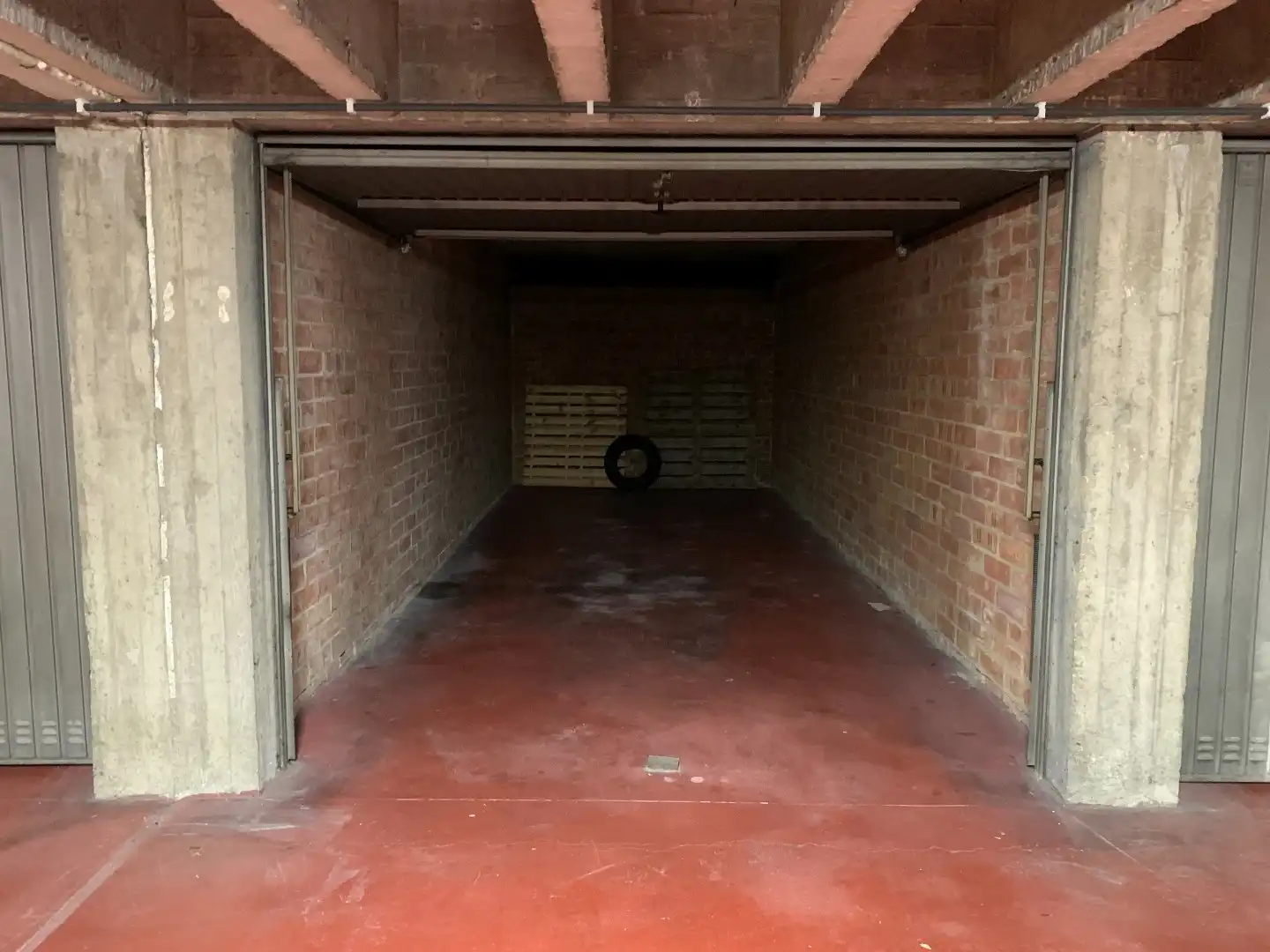 LEUVEN grote garagebox ideale ligging foto 5