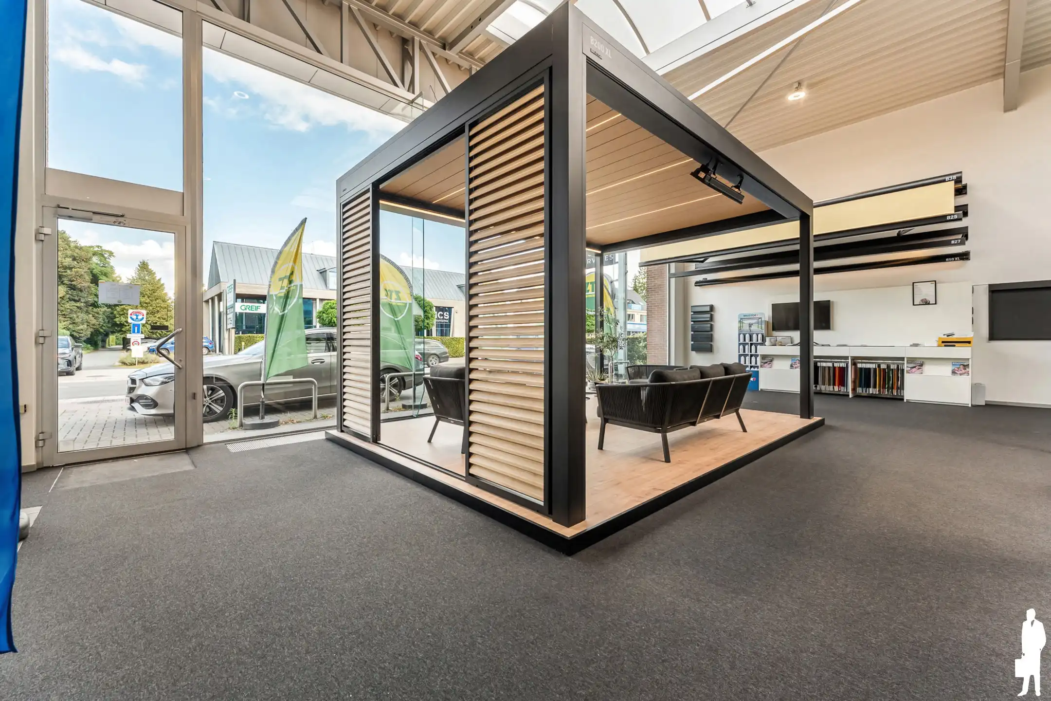 Winkelruimte / showroom te huur van ca. 240 m²  foto 9