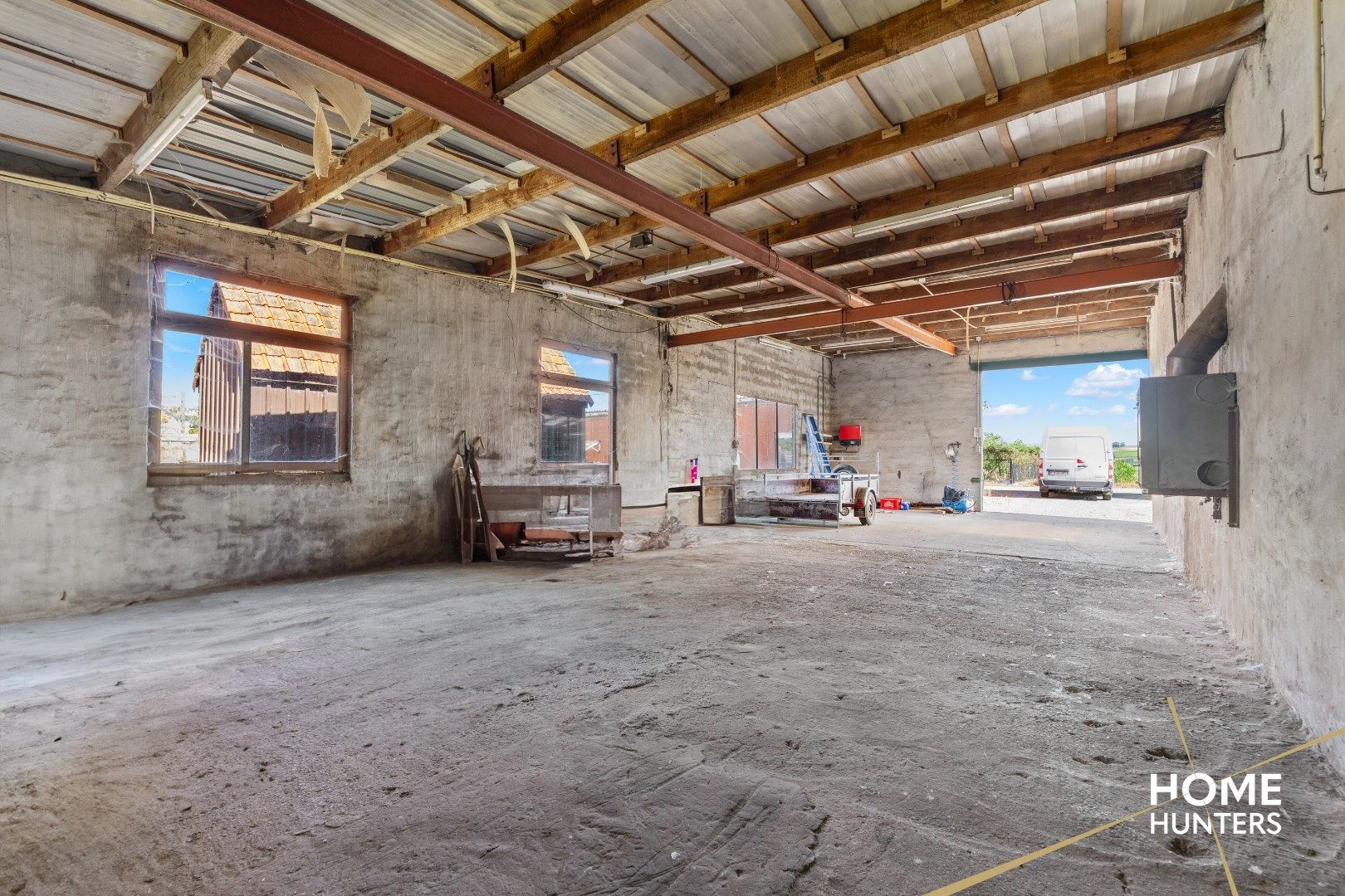 Woning met loods en grote tuin op landelijke toplocatie in Heuvelland foto 14