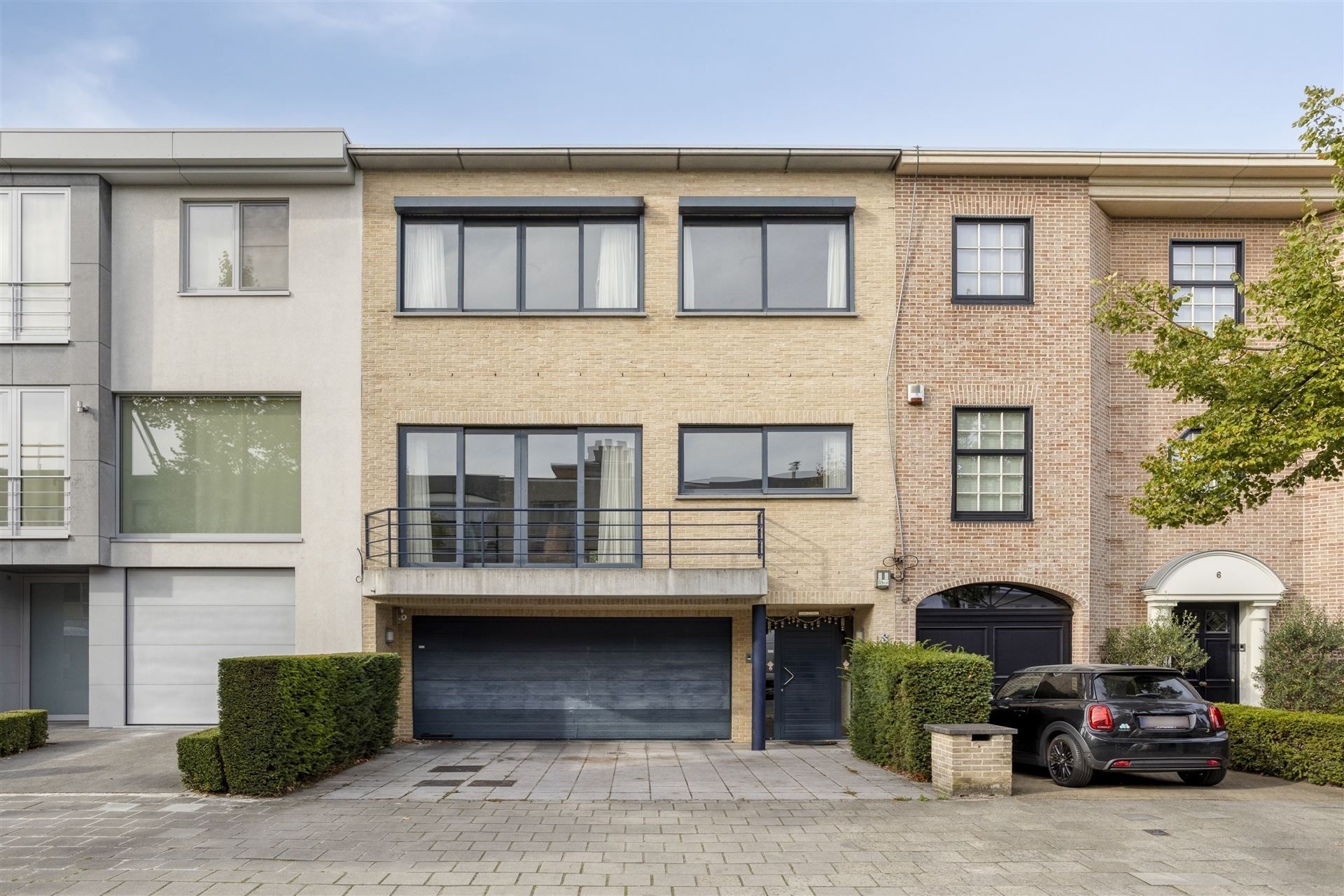 Exclusieve, ruime gezinswoning  foto {{pictureIndex}}