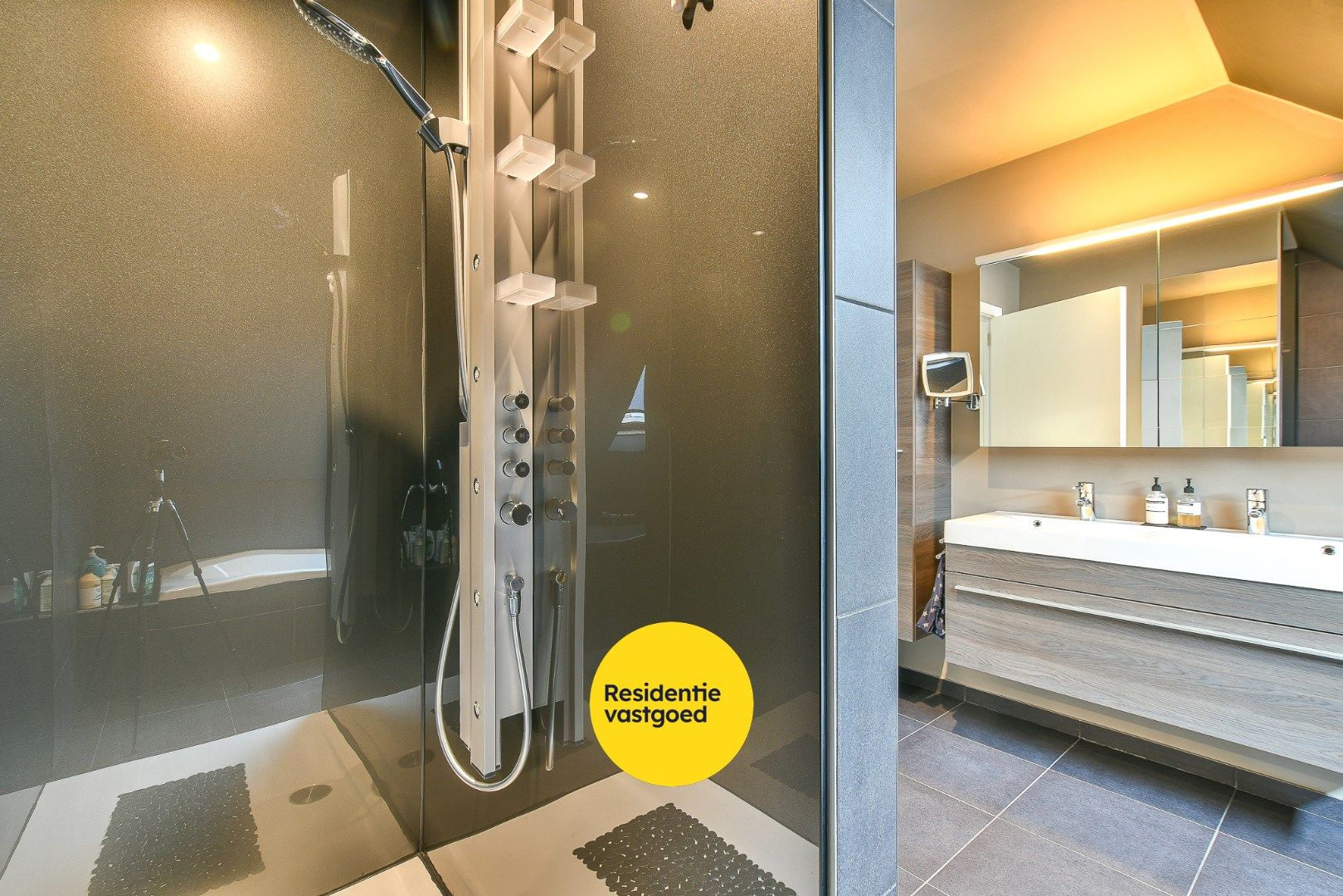 Exclusieve villa op toplocatie te De Haan – Ruimte, comfort en energiezuinigheid! foto 22