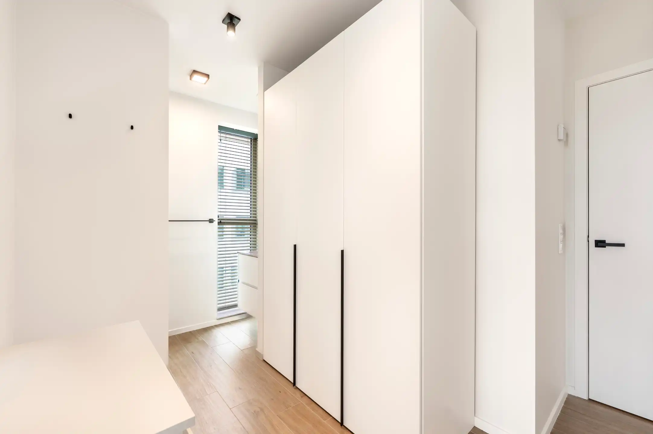 ANTWERPEN - panoramisch zicht op de jachthaven met 3 kamers foto 11