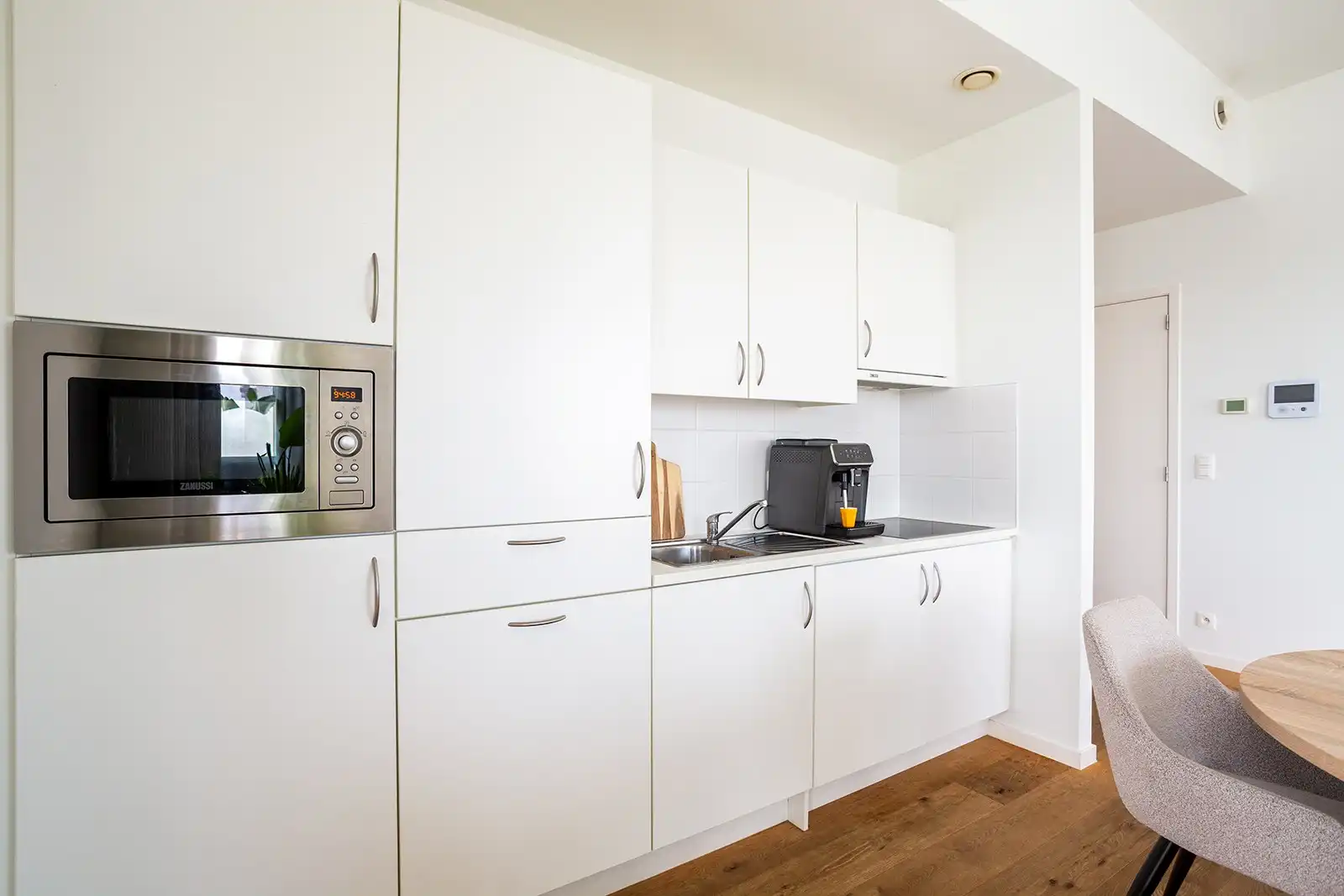 Stijlvol wonen met fenomenaal uitzicht foto 4