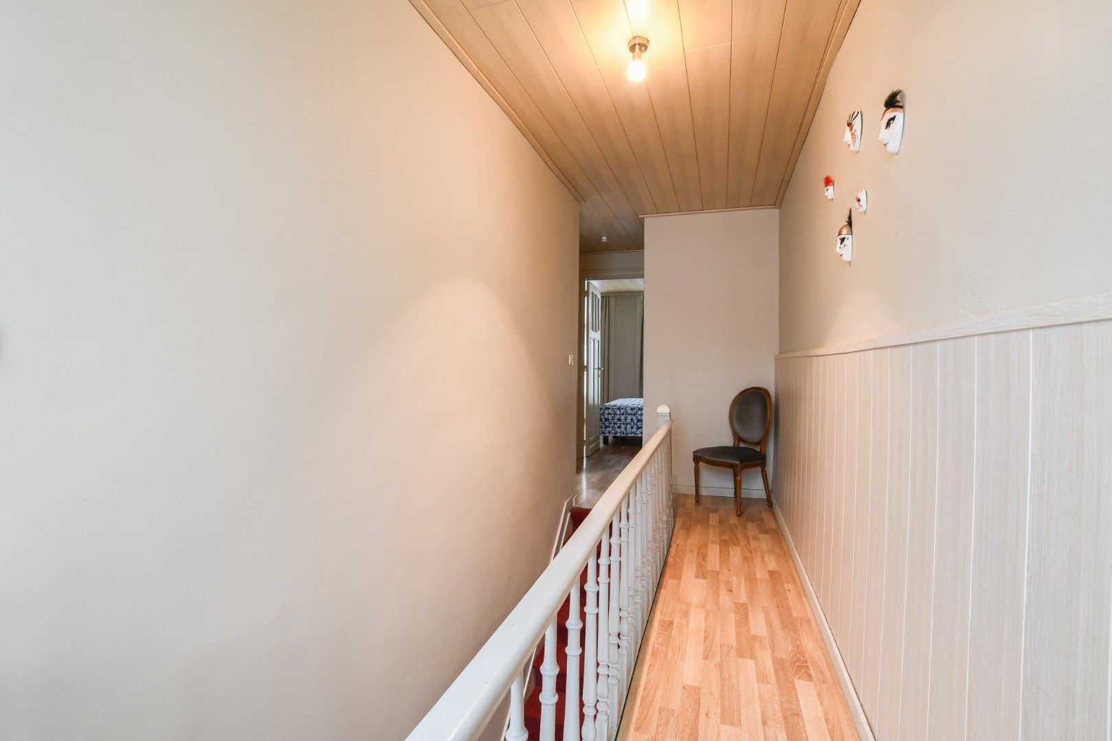 Opbrengsteigendom met 2 ruime appartementen en handelszaak op toplocatie! foto 16