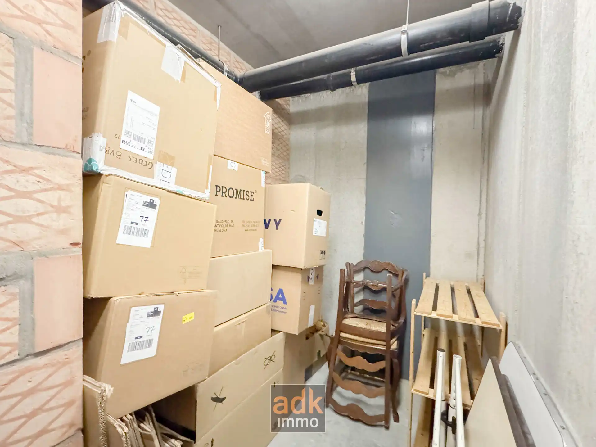 Ruim en lichtrijk appartement met zicht op het park. 2 slaapkamers, 2 badkamers, 2 terrassen, incl. kelder.  foto 19