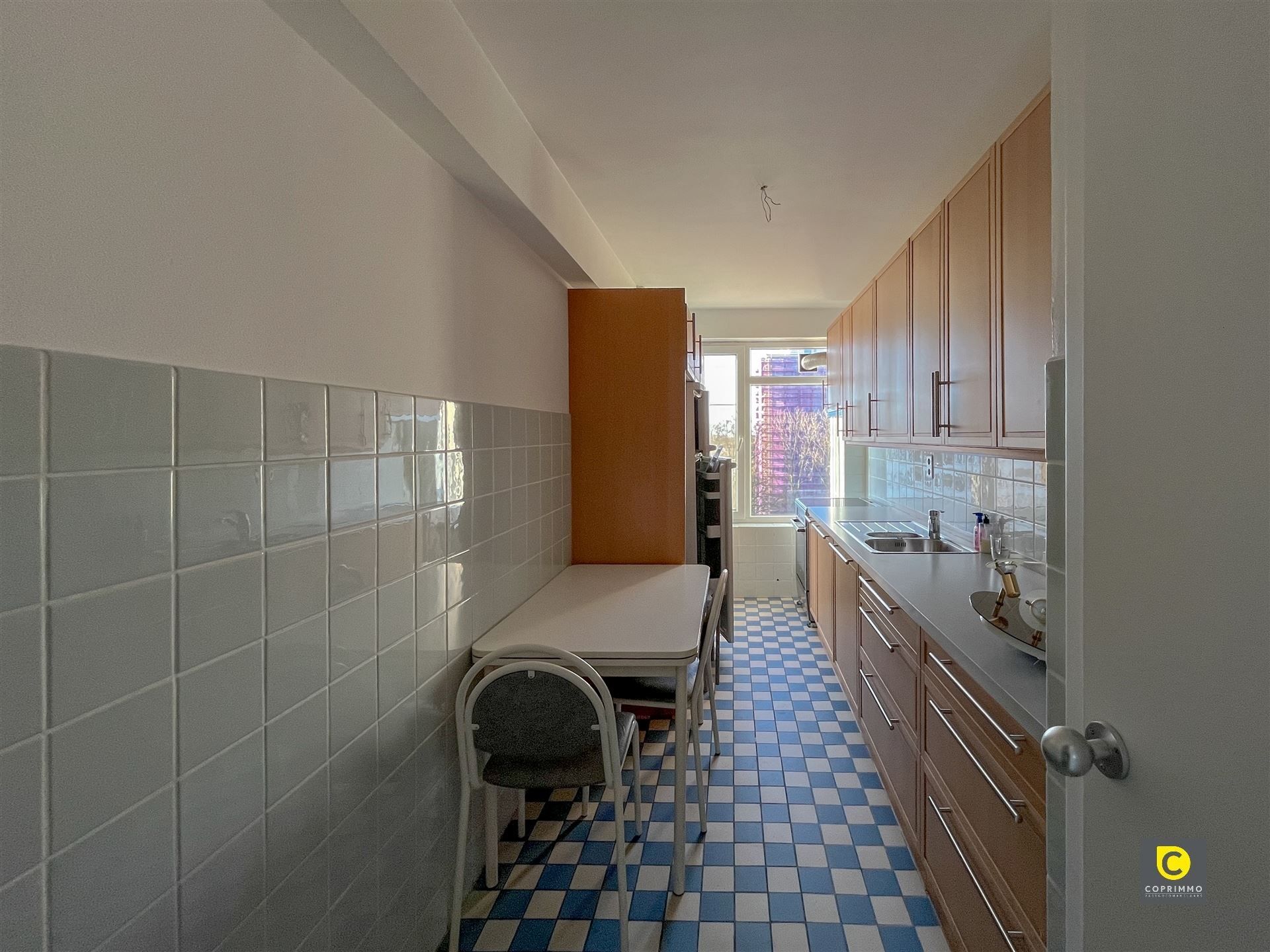 Appartement met prachtig uitzicht en 2 slp! foto 4