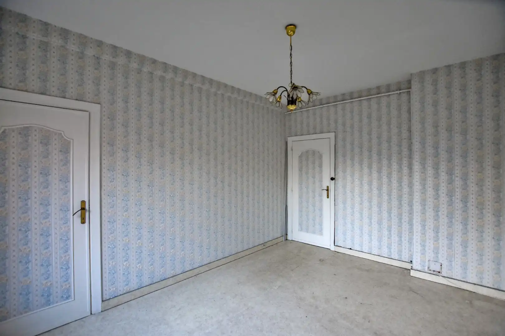 Te renoveren appartementsgebouw op 300m van de zee te Koksijde.  foto 6