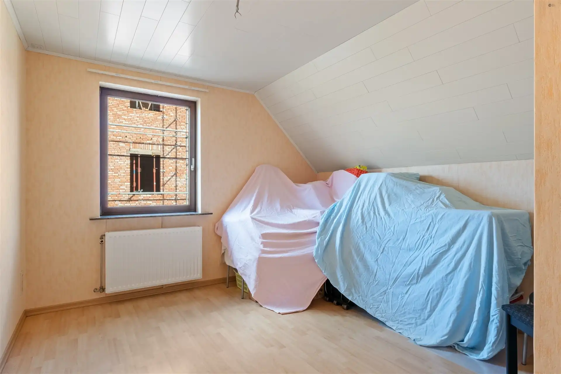 Goed onderhouden HOB met 3 slaapkamers op een ruim perceel foto 13