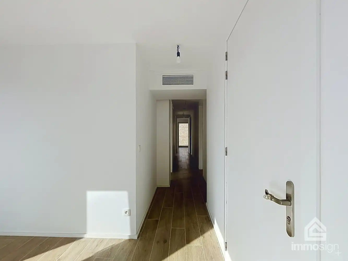 Ruim en lichtrijk penthouse met drie slaapkamers en royaal terras in het hart van Bocholt! foto 22