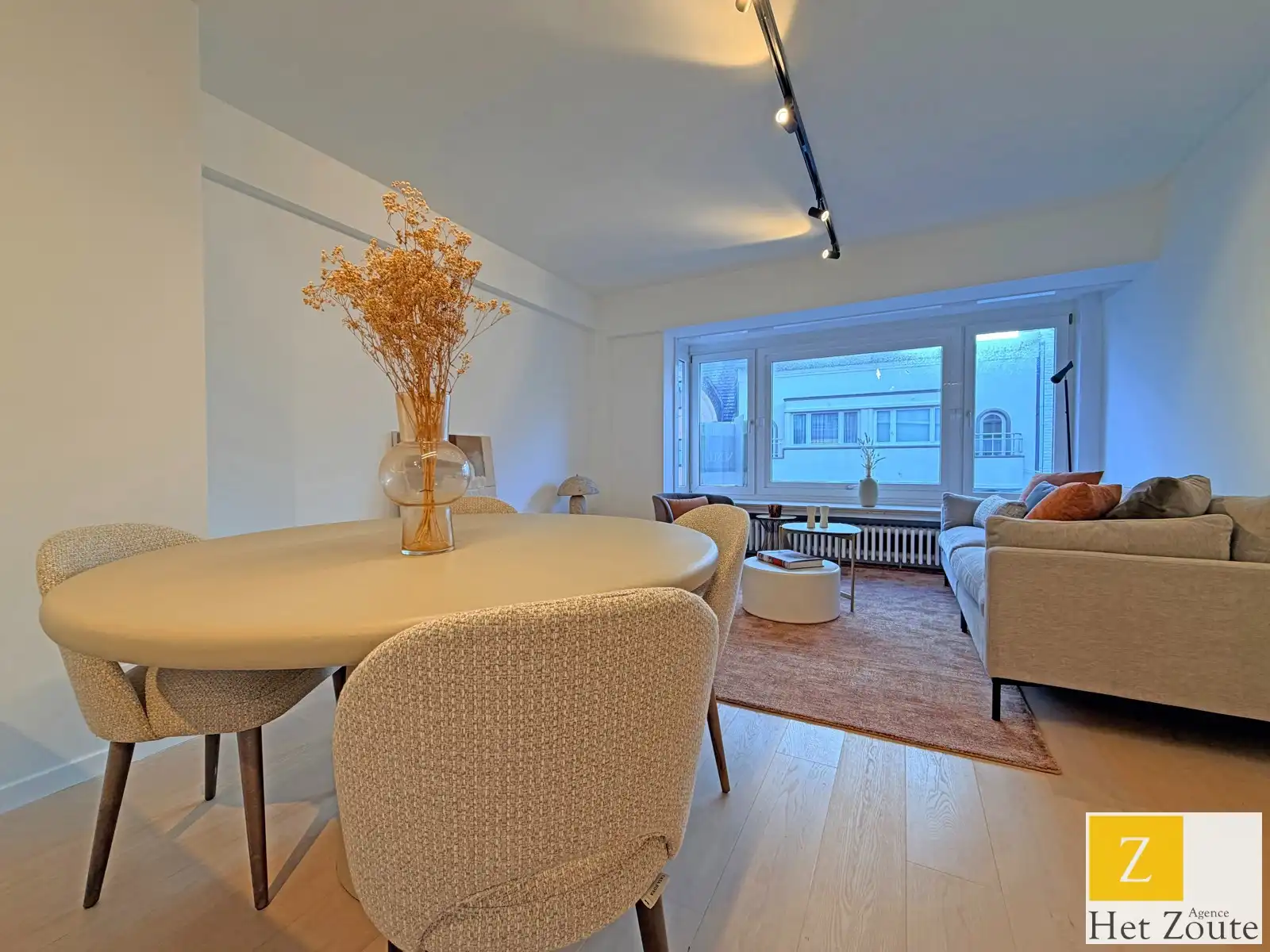 Gerenoveerd appartement vlakbij het Van Bunnenplein foto 4