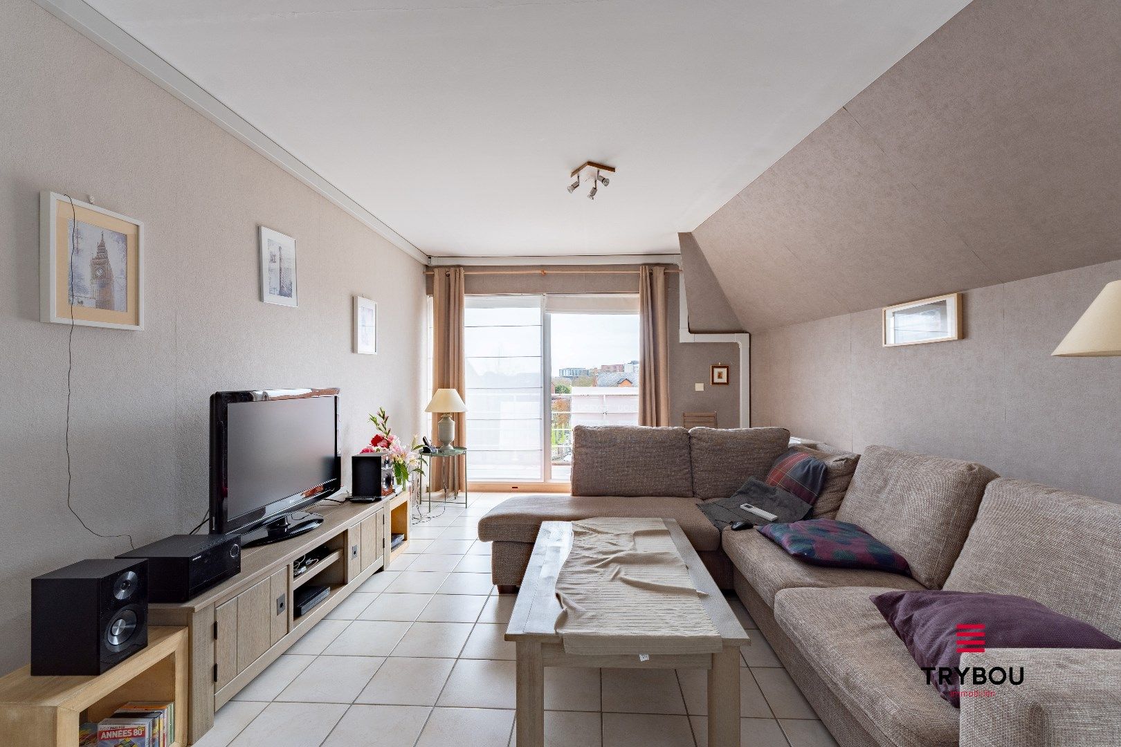 Appartement + garage op topligging nabij E403 en het nieuwe AZ-Delta ziekenhuis foto 5