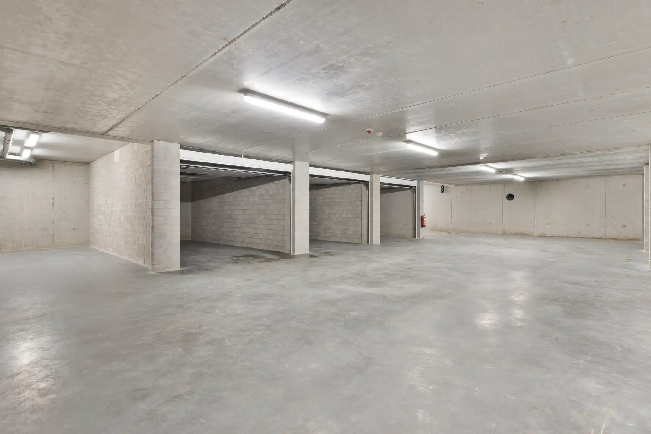 Knap luxeappartement met 2 slaapkamers en ruim terras foto 24