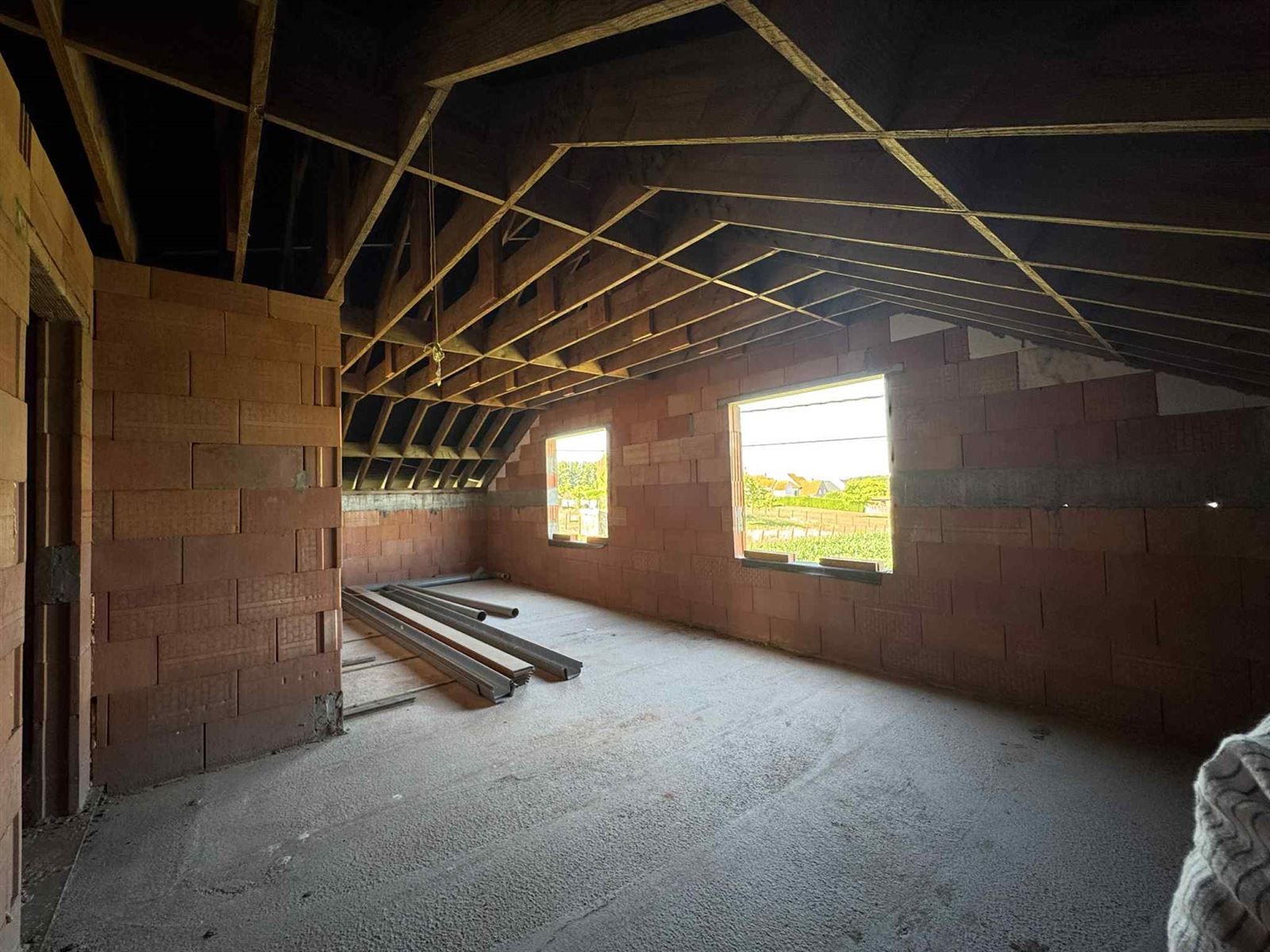 Verder af te werken renovatieproject op prachtige ligging! foto 16