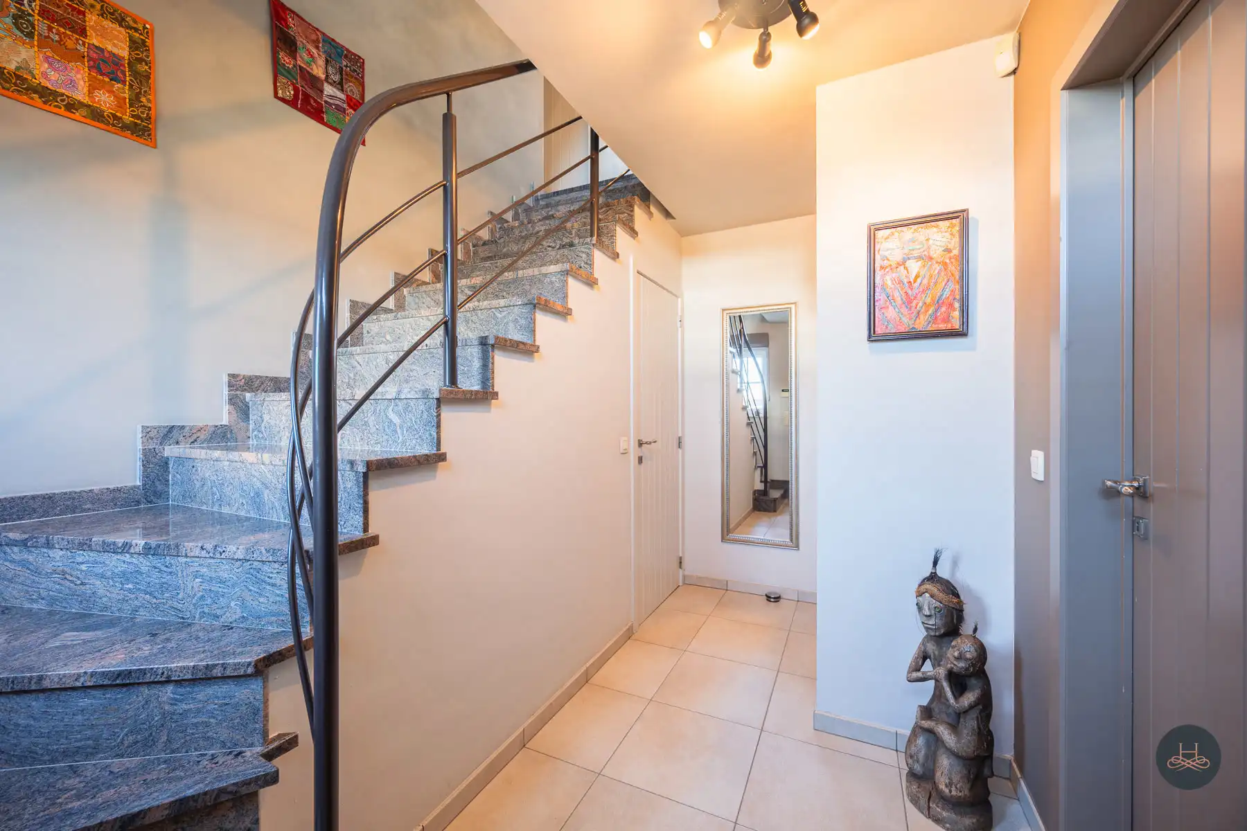 Ruime en instapklare open bebouwing in een rustige buurt foto 13