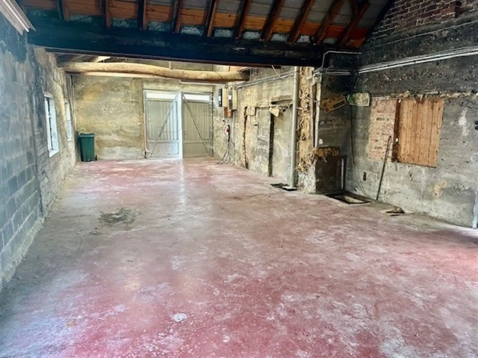 Magazijn te huur  foto {{pictureIndex}}