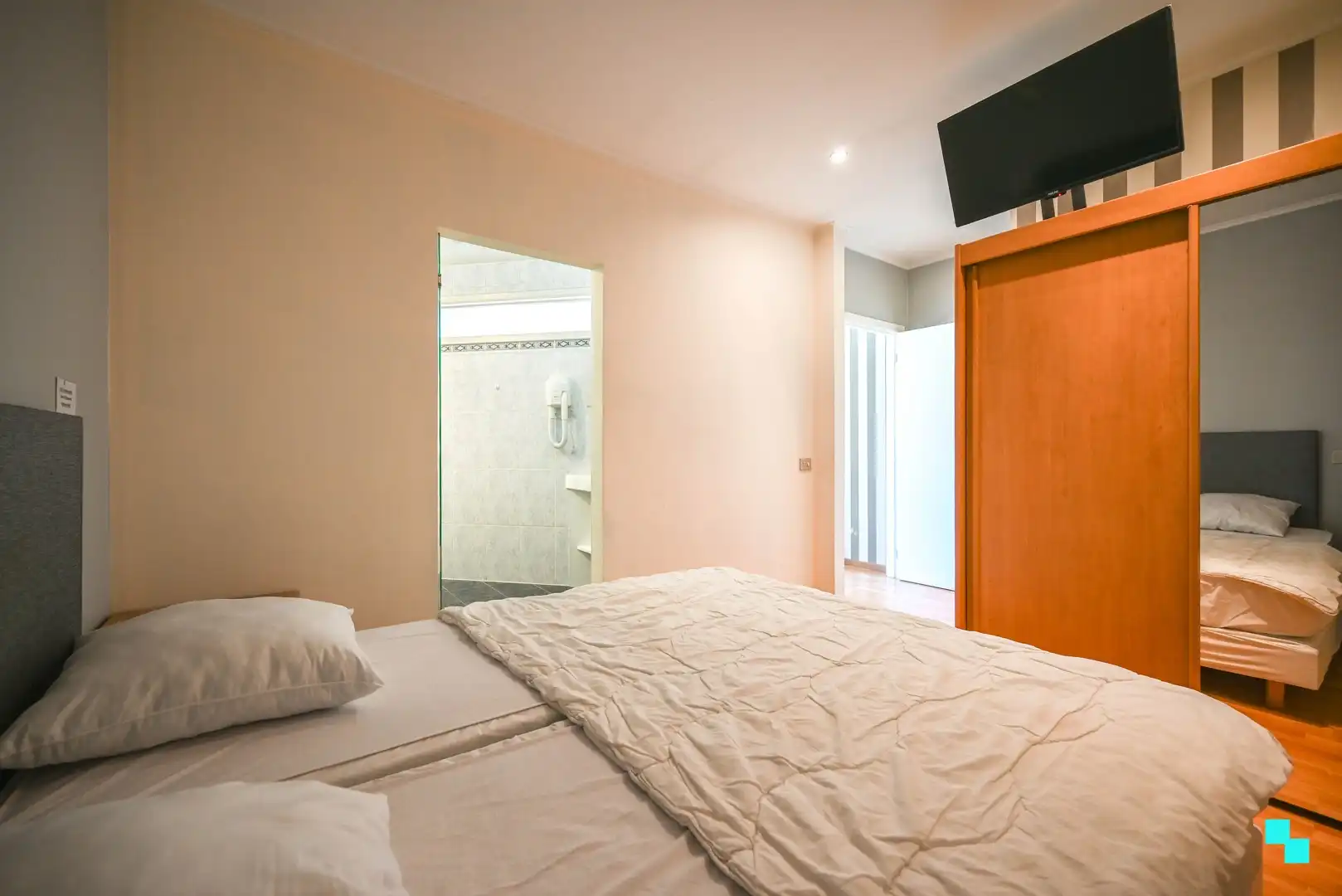 Multifunctioneel handelspand op toplocatie foto 13