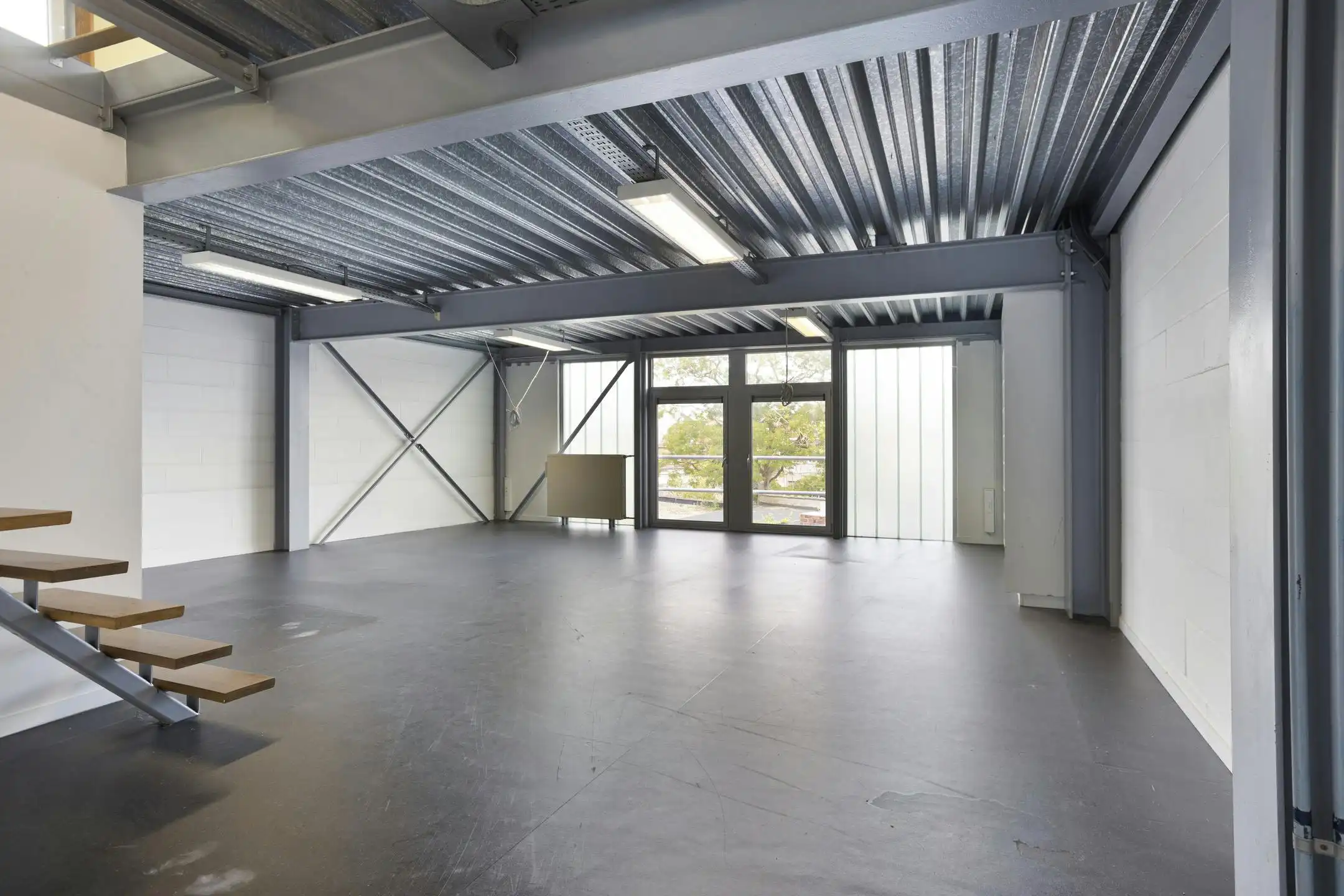 Uniek huis te koop van ca. 367m² in centrum Torhout foto 3