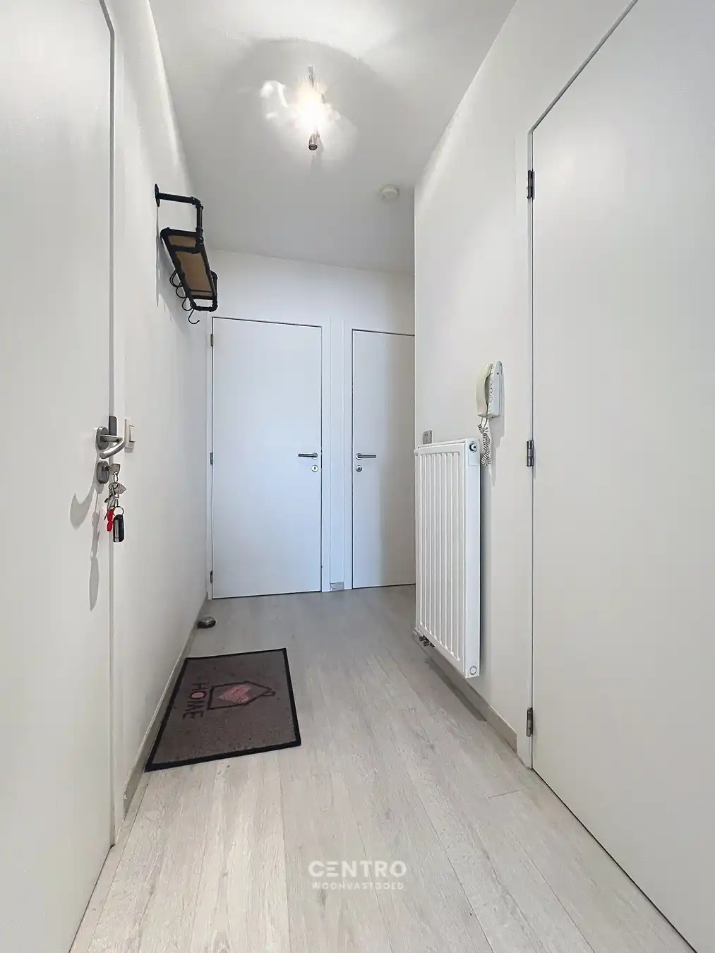 APPARTEMENT (75 m²) met 2 SLK, terras  én GARAGE (moto's, fietsen,...) op een centrale ligging te Roeselare - Perfect voor comfortabel wonen of als OPBRENGSTEIGENDOM ! foto 4