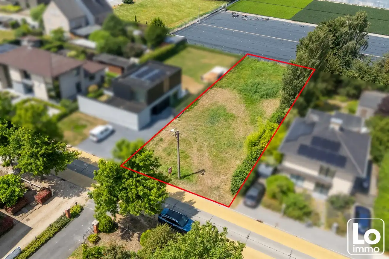 Mooie bouwgrond voor een open woning op wandelafstand van het centrum van Lochristi! foto 2