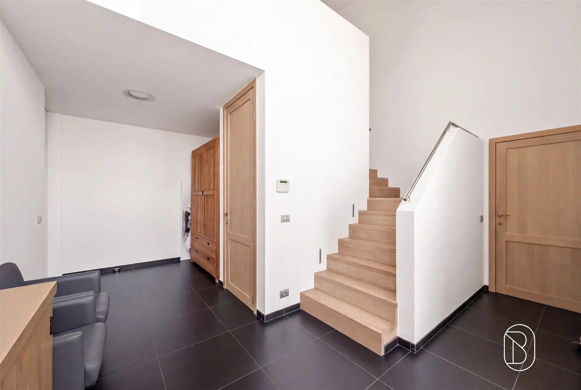 Grote energiezuinige villa met zwemvijver en mooie tuin foto 14
