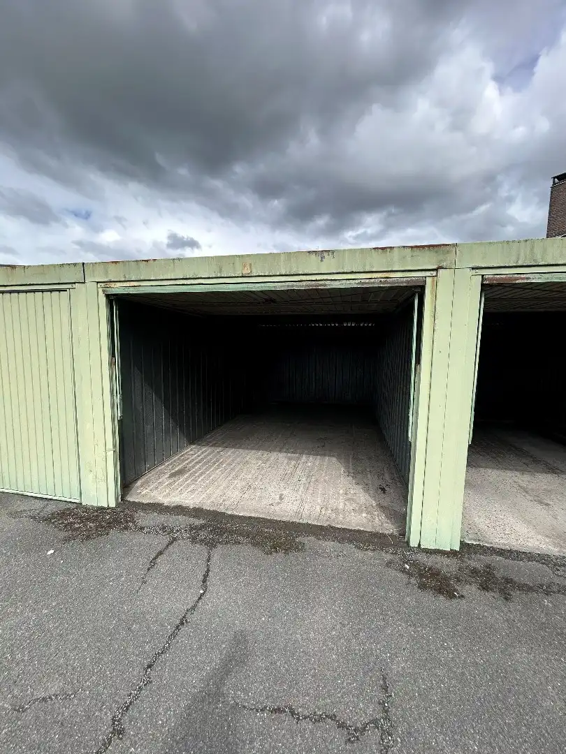 Garagebox in het centrum van Eernegem foto 6