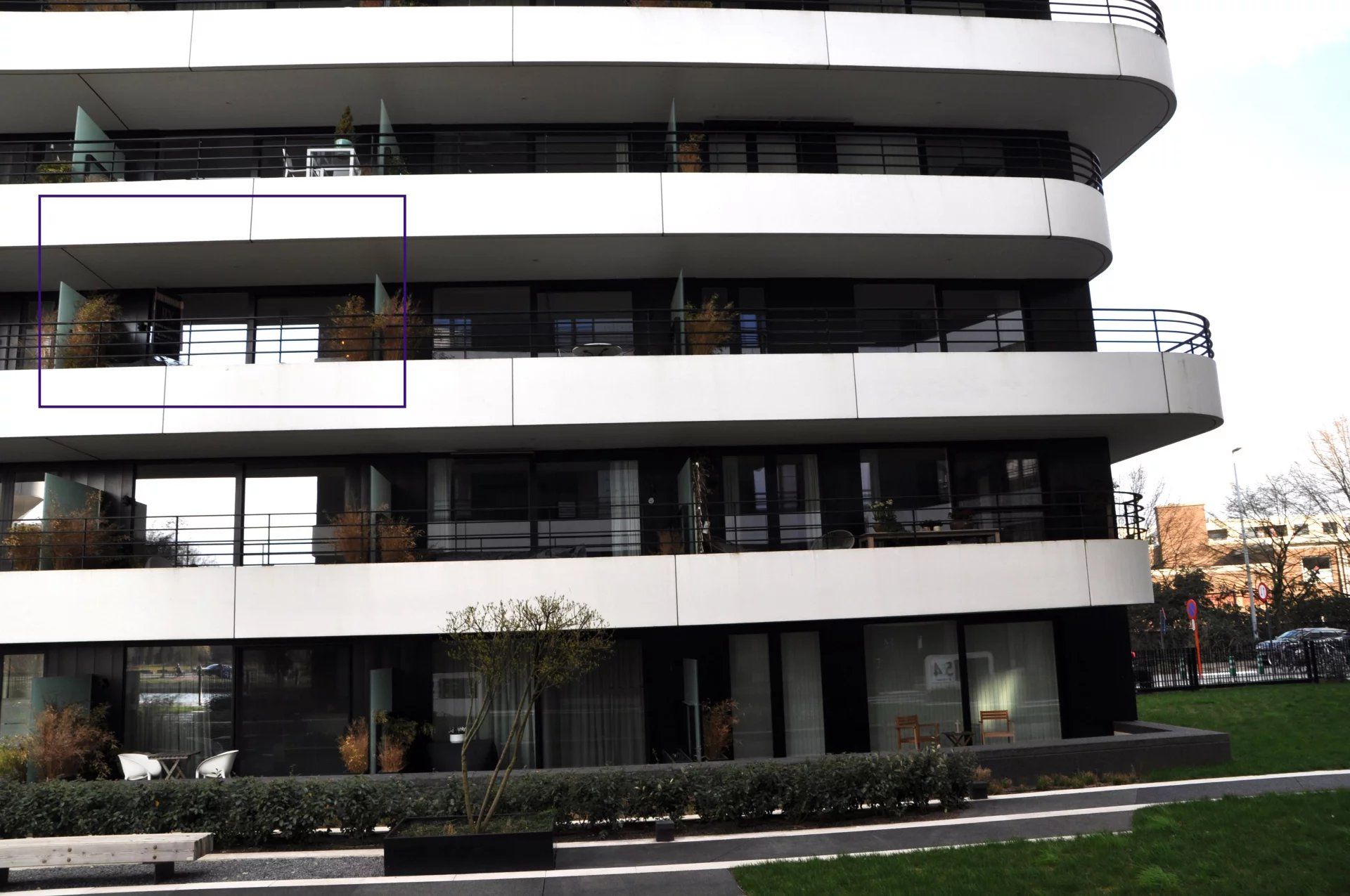 PRACHTIG EN RECENT APPARTEMENT VAN 88M² MET 2 SLPK'S EN 2 PARKINGS IN ZUIDZICHT foto 19