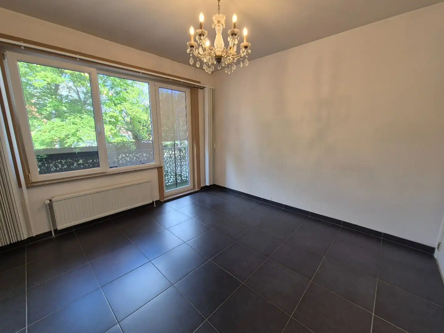 Rustig gelegen appartement met 2 slaapkamers en terras. foto 7