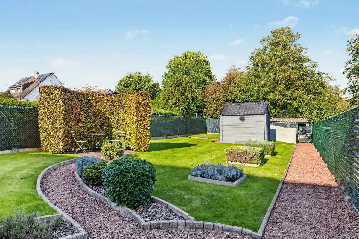 Ruime gezinswoning met 265 m² woonoppervlakte, dubbele garage en prachtige tuin foto 20