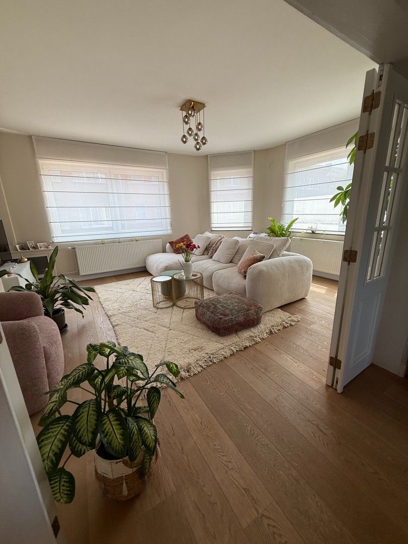 Prachtig appartement met 3 slaapkamers, terras en autostaanplaats op wandelafstand van het centrum van Hasselt. foto 6
