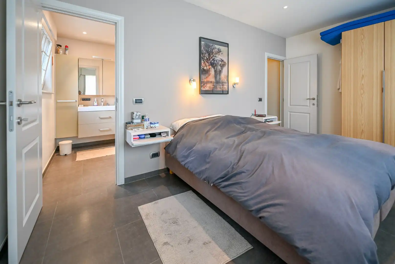 Mooie ruime open bebouwing met 3 slaapkamers en garage  foto 12