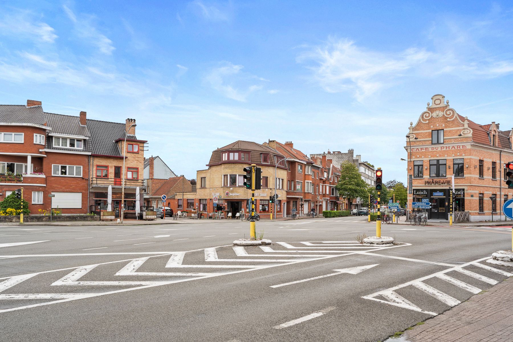AUTHENTIEKE  2 SLPK INTERBELLUMWONING MET ZONGERICHT TERRAS foto 22