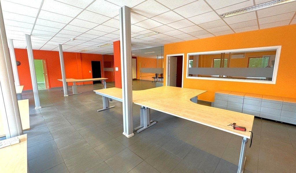 Bedrijfspand te huur in KMO-zone nabij N16 te Bornem foto 15