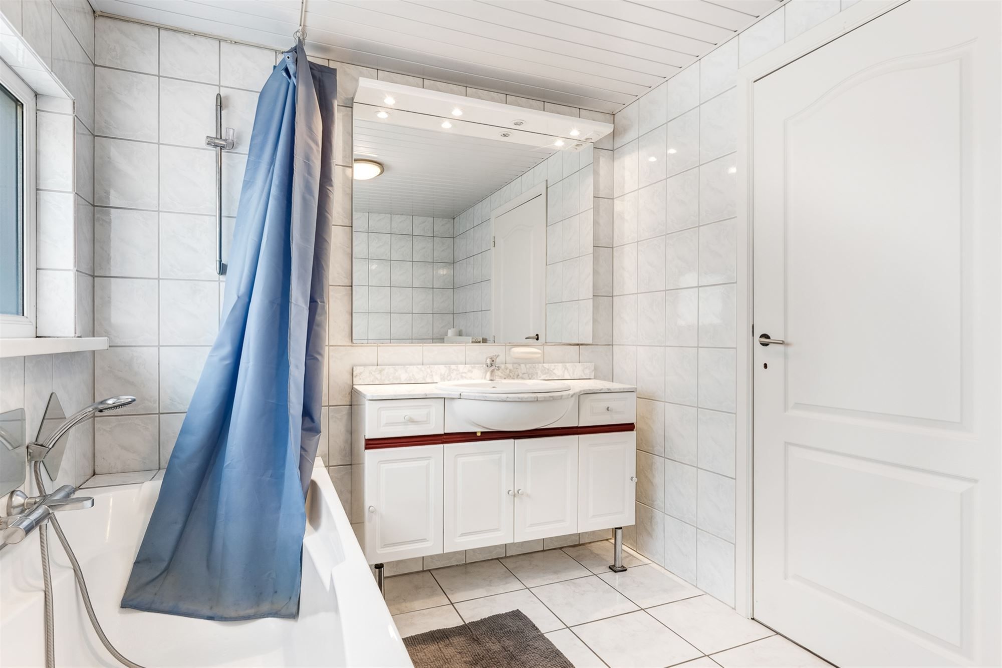 GERENOVEERDE TWEEWOONST foto 33