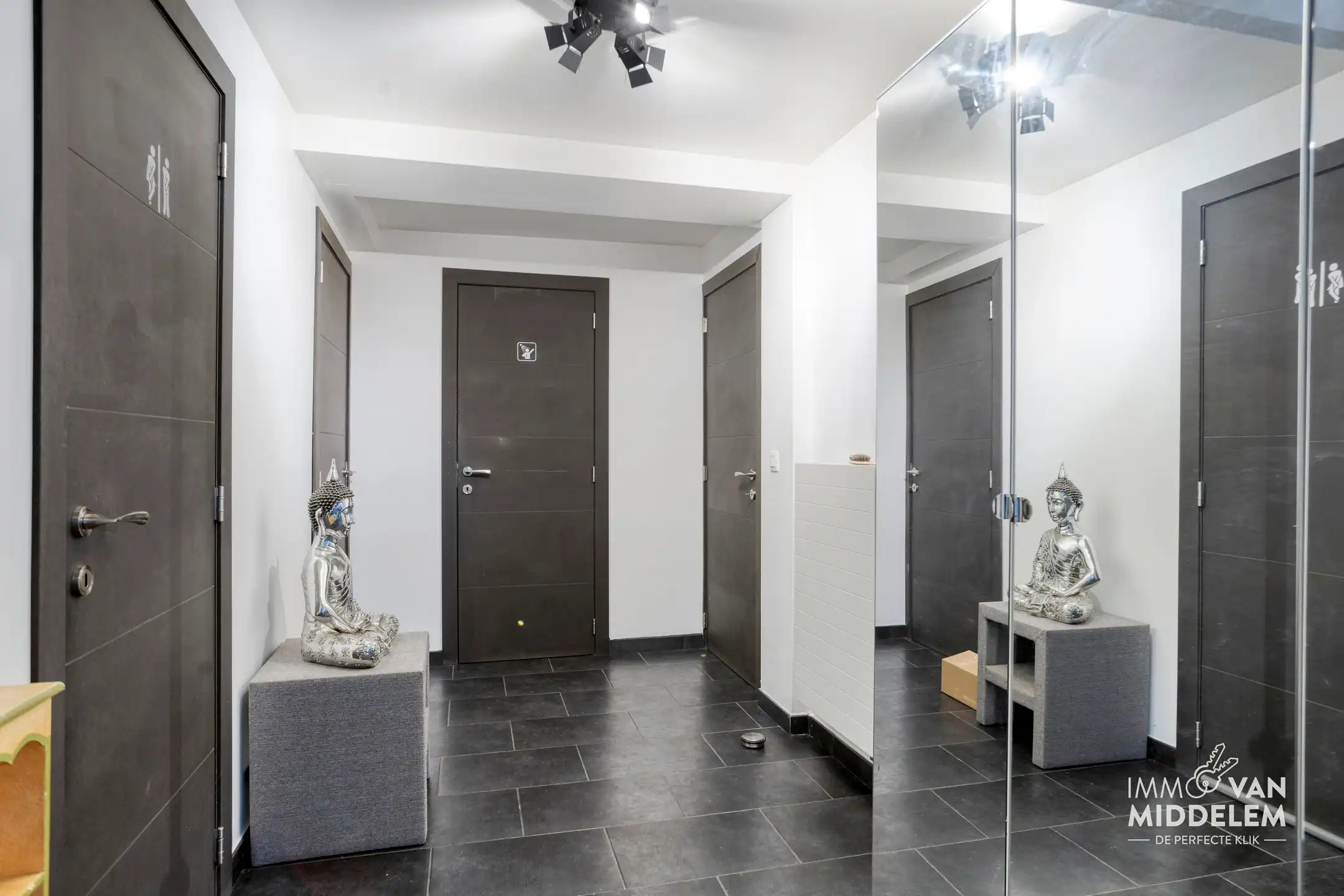 INSTAPKLARE DUPLEX MET 3 KAMERS , TERRAS EN KELDER foto 8