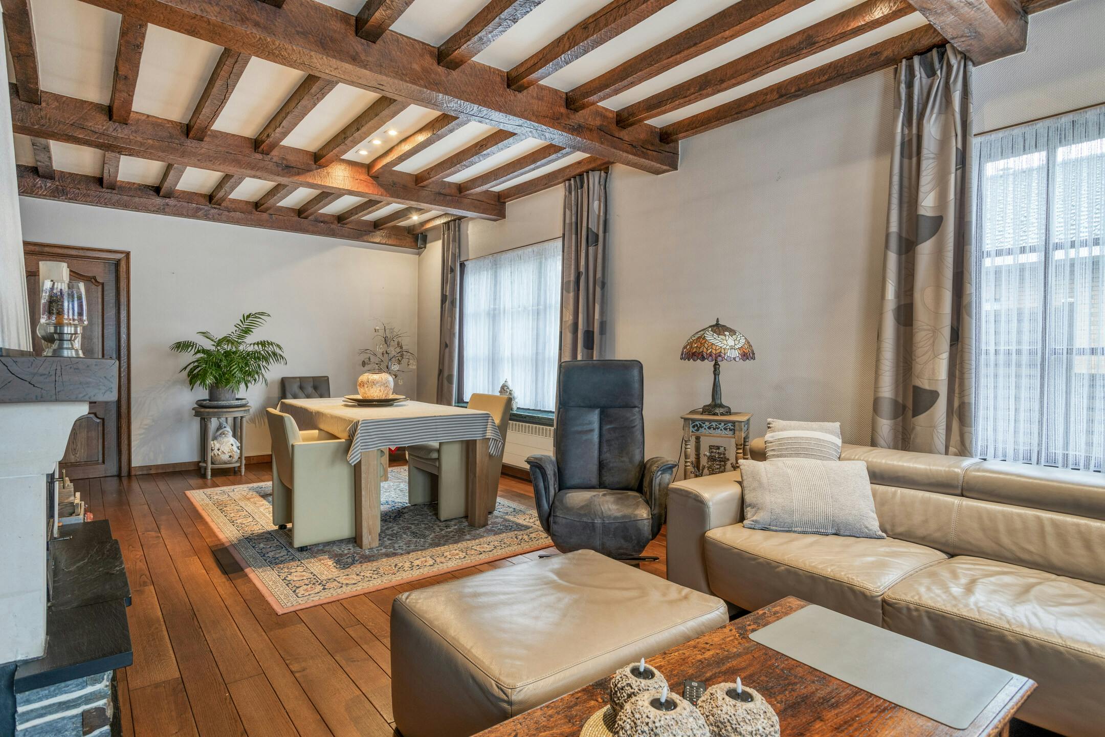 Karaktervolle open bebouwing met véél potentieel te koop in Ursel foto 4