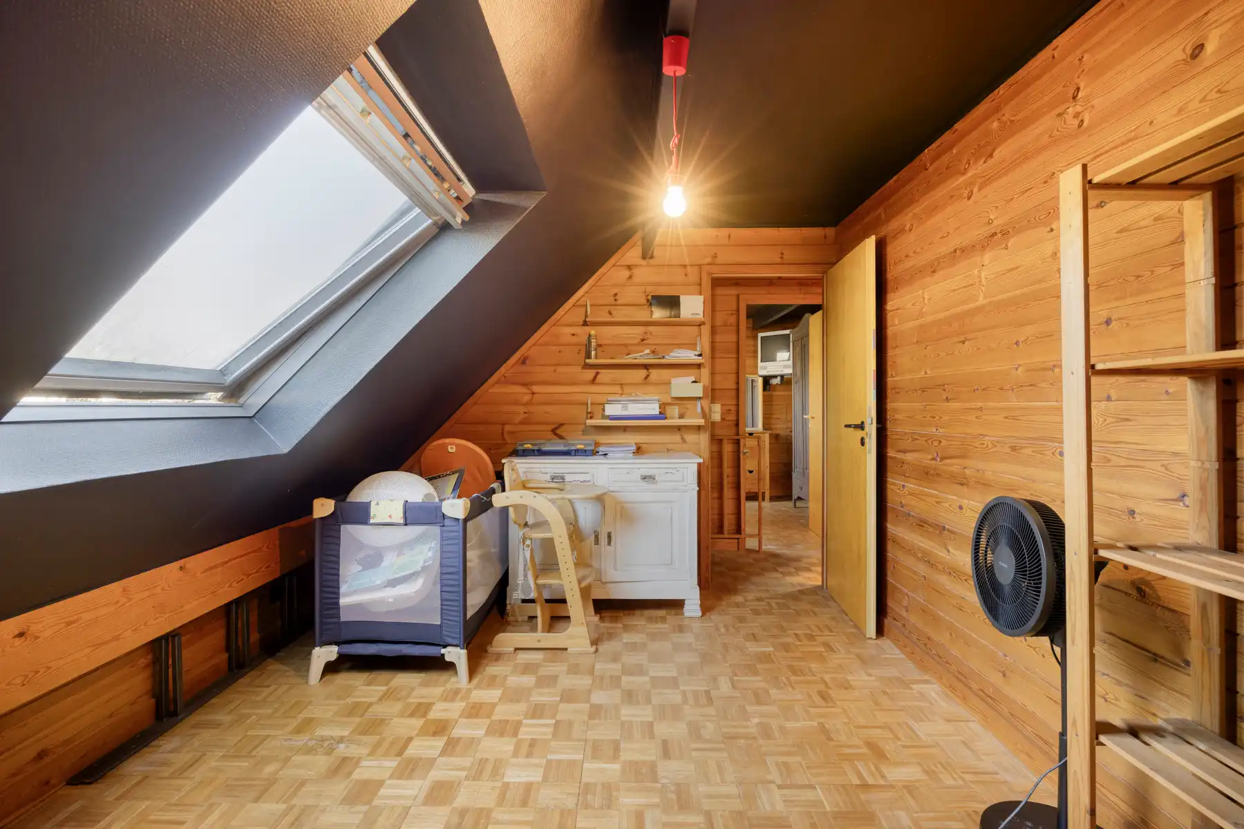 Charmante woning met zuidgerichte tuin op rustige ligging foto 16