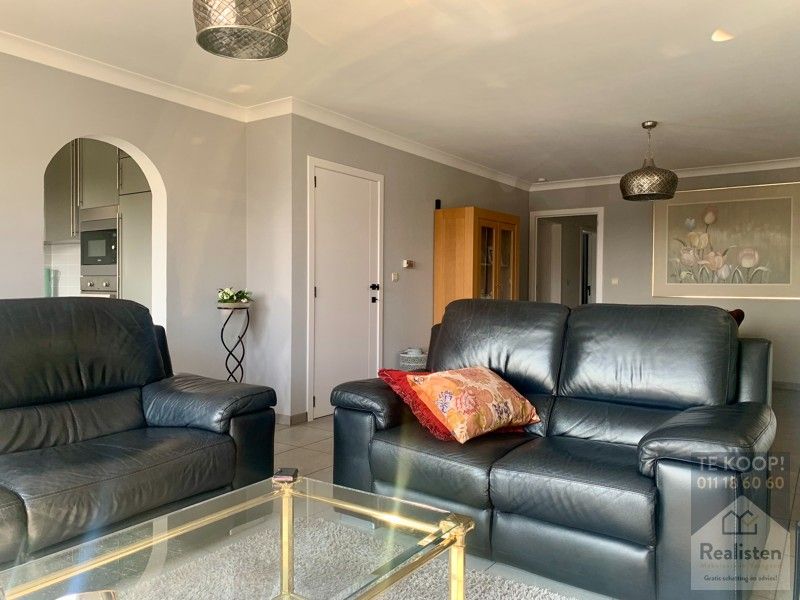 Gerenoveerd appartement met centrale ligging èn 2 slaapkamers foto 14