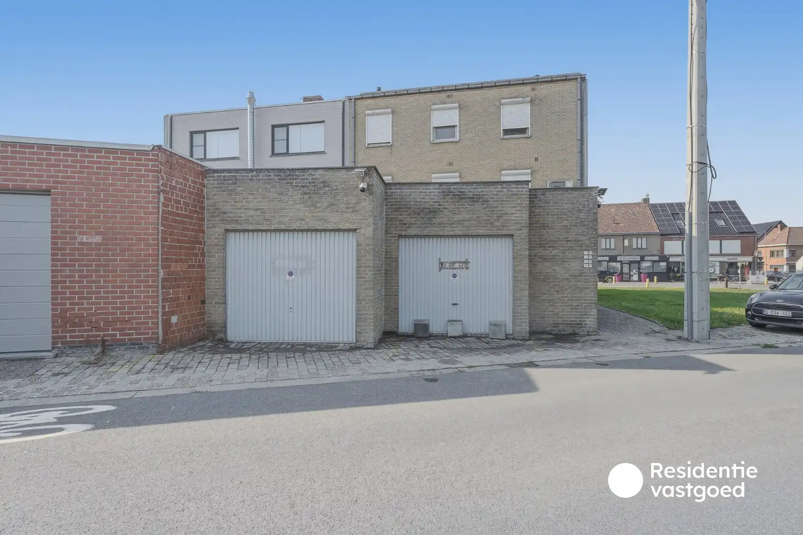 Opbrengsteigendom met handelszaak op goede ligging in Zedelgem foto 22